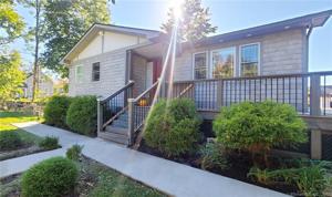 24 Clearview Avenue