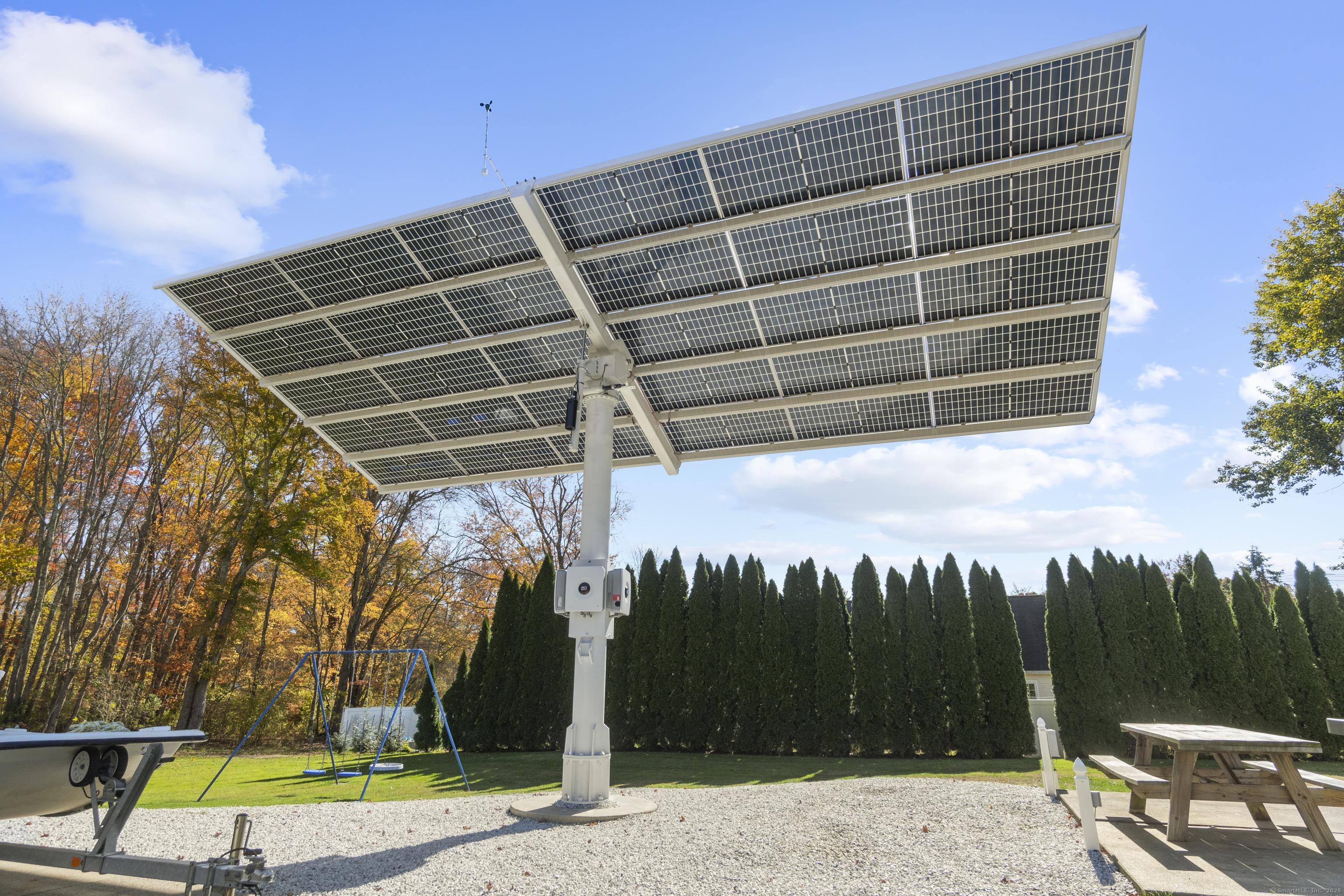 Image 3: Solar array supplies 100% of the heat and all electrical needs. 100% paid. No lease.