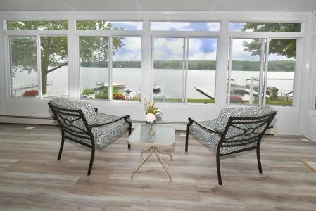 8 Avery Shores