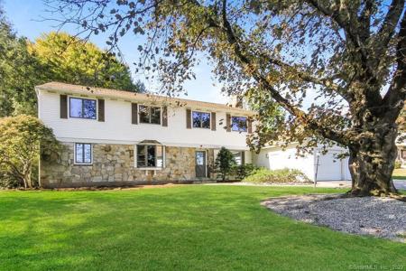 91 Woodpond Road