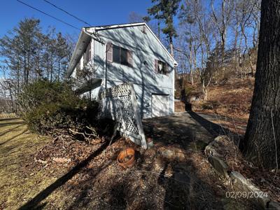 149 40 Acre Mountain Road