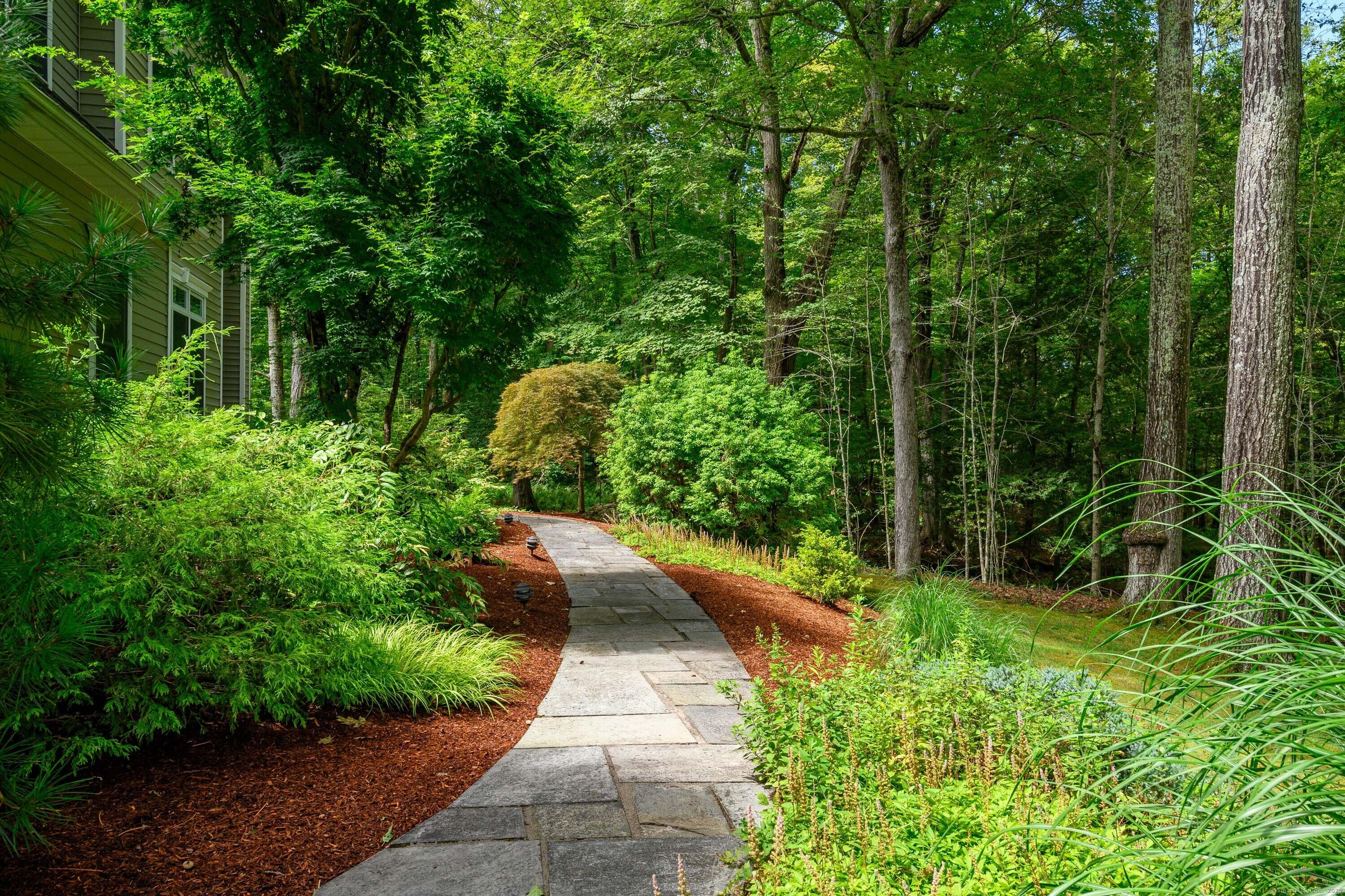 Image 3: Walkway to tranquility