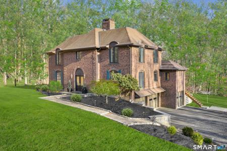 75 Lilac Lane
