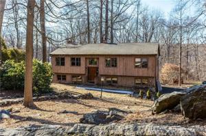 218 Great Plain Road