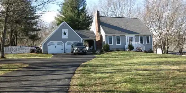 4 Columbia Landing