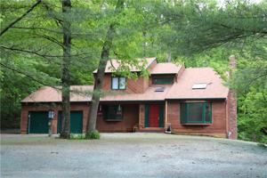 11 Lake Ridge Drive