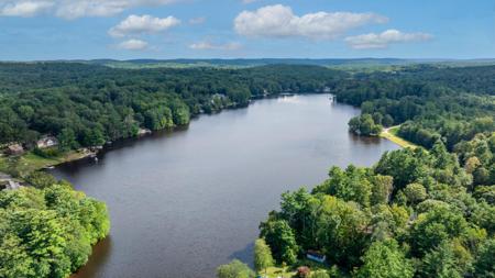 115 Crooked Trail Extension