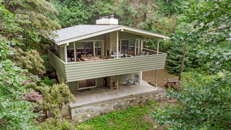 13 Orchard Beach Road