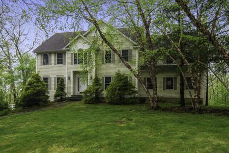 261 Royal Coach Lane