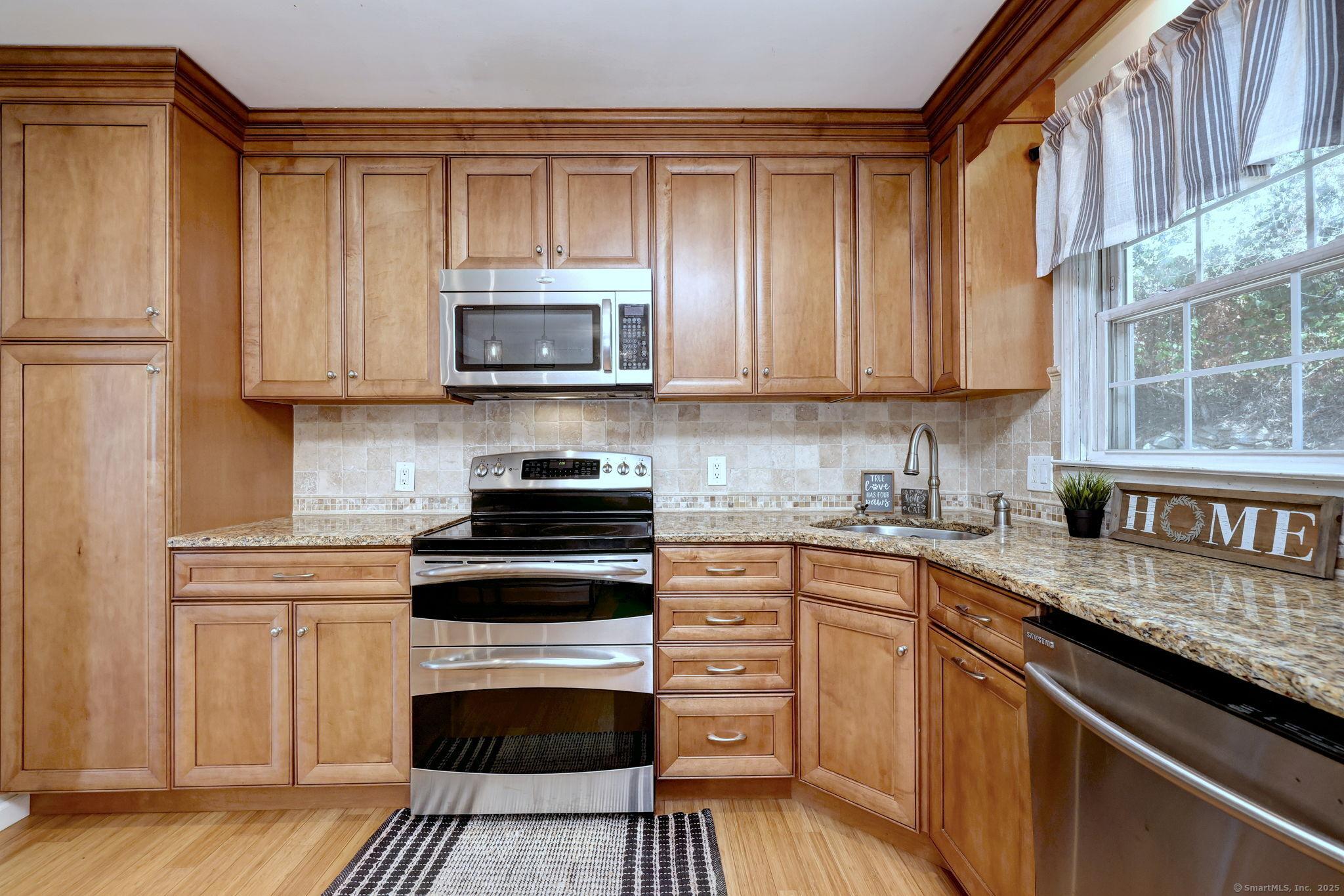 Image 4Kitchen