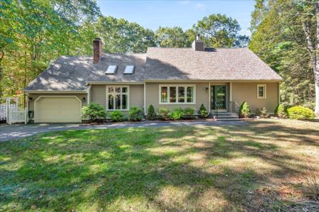 22 Lake Ridge Drive