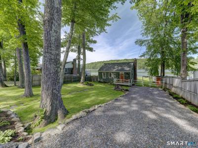 46 Ashford Lake Drive