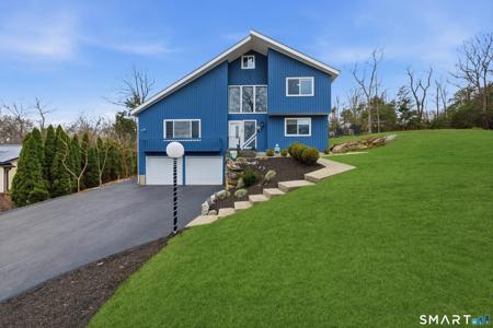 16 Raquel Drive