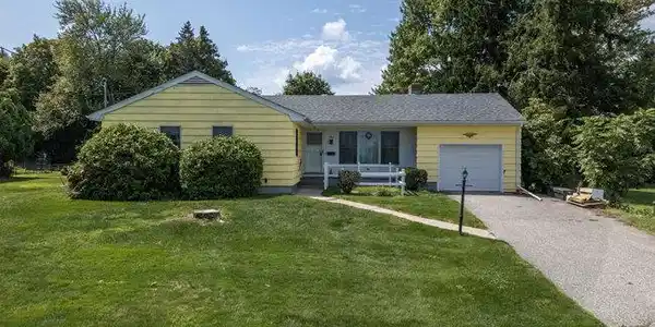 20 Macbean Drive