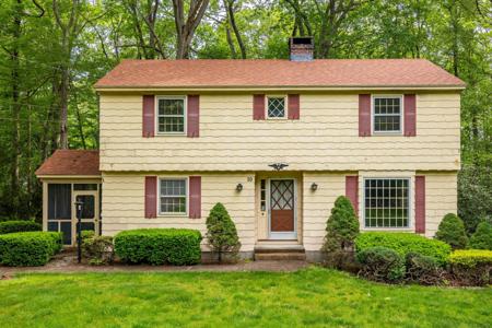 10 Laurel Glen Drive