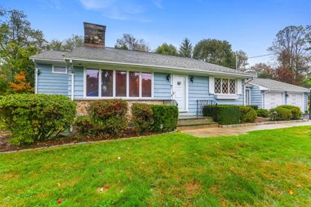 38 Smith Place