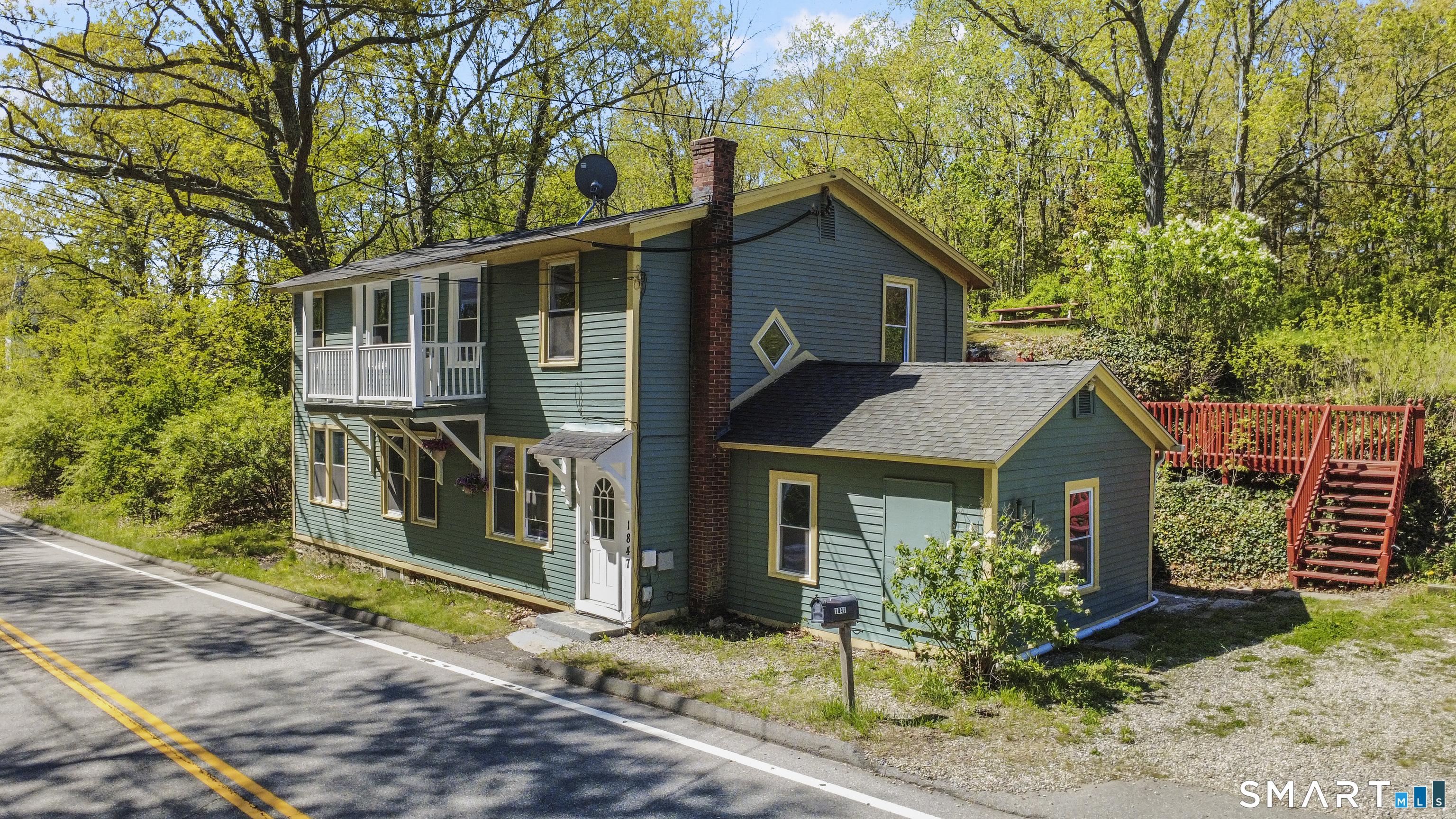 Image 1Front of House