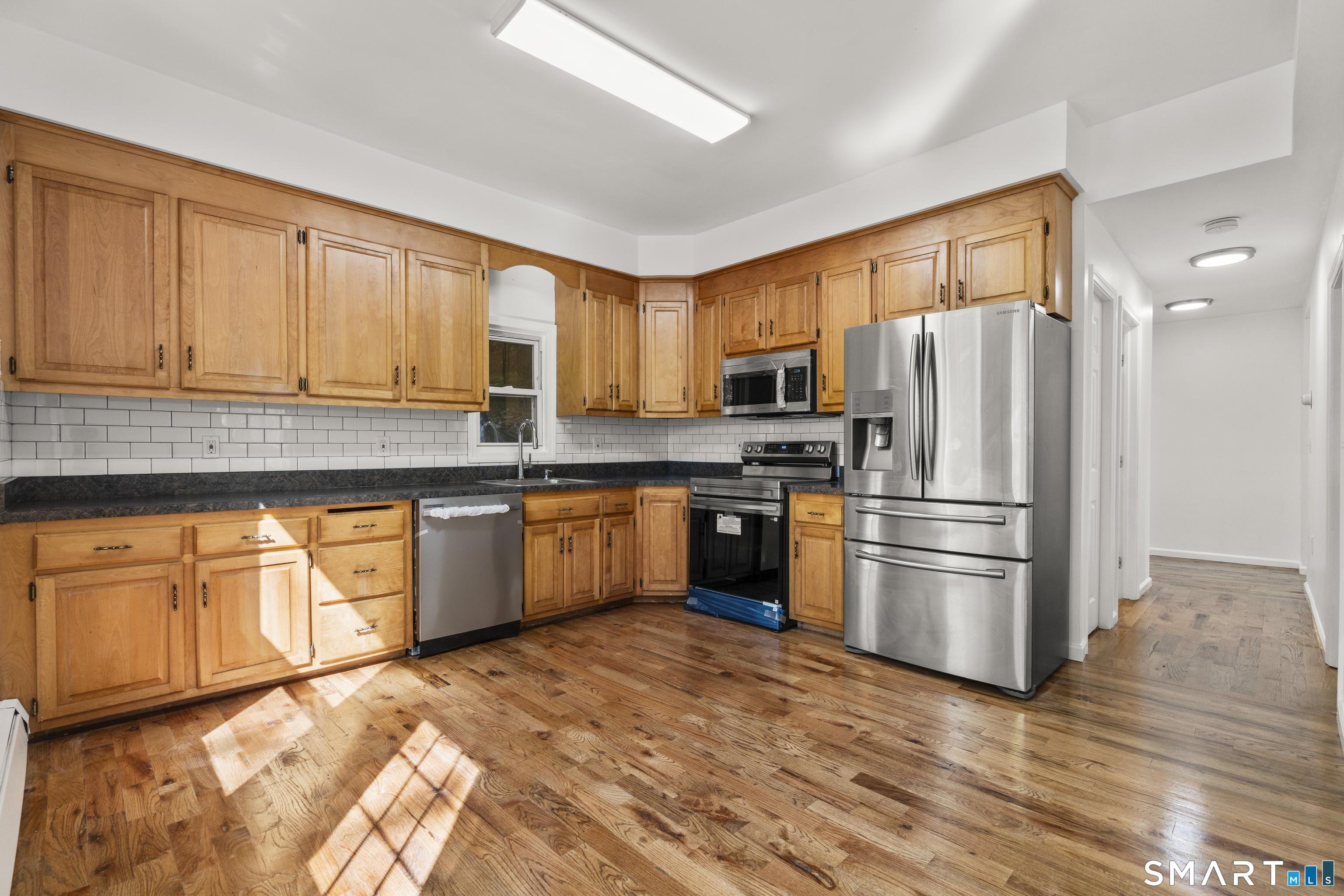 Image 3Kitchen