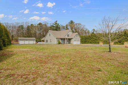 8 Quiet Cove Lane