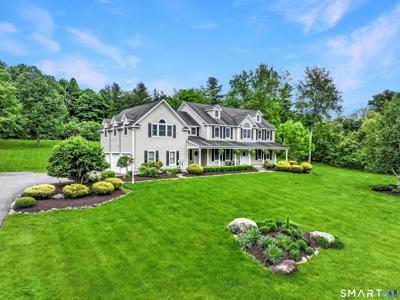 40 Ball Pond Road East