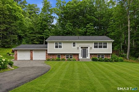 3 Bayberry Drive