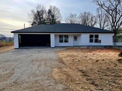 302 Field Road