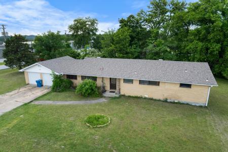 167 Coy Boulevard
