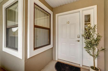 318 Wimbledon Drive