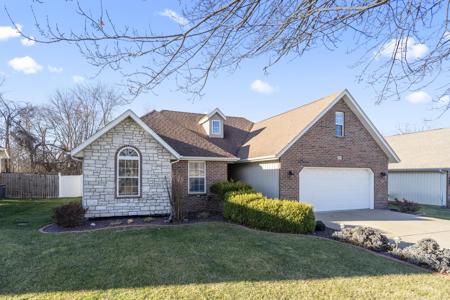 3831 S Walnut Hill Avenue