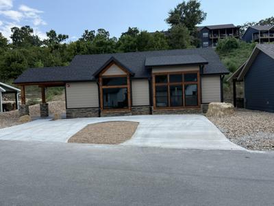 403 Lookout Flts