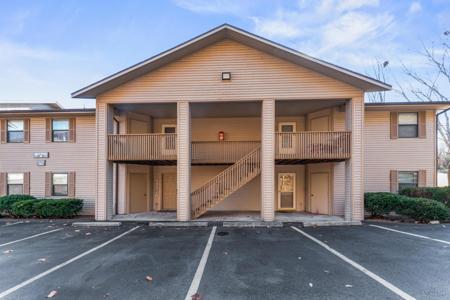 302 Turnberry