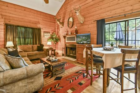 4 Cabin Court