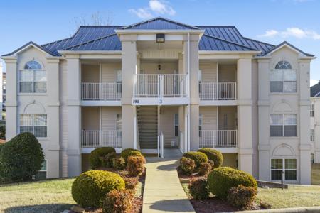 195 Meadow Brook