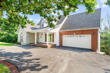 2505 Talking Rocks Road