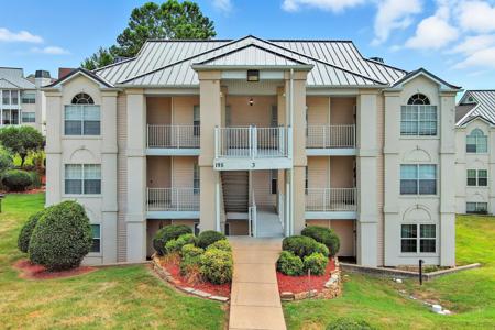 195 Meadow Brook Lane