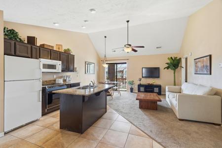 312 Stillwater Trail