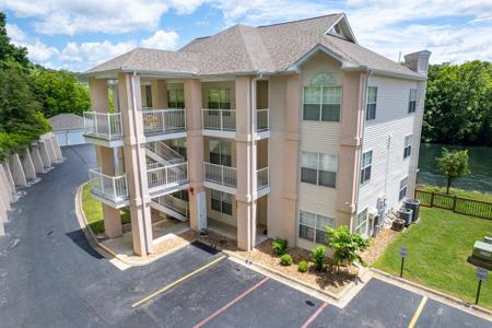 80 Anglers Pointe