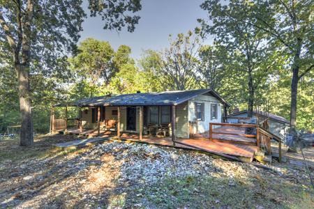 22636 Arrowhead Lane