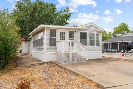 316 Sunshine Circle