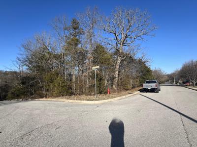 000 Country Bluff Drive