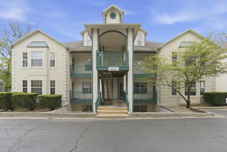129 The Bluffs