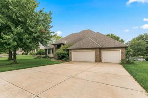 5052 South Greenbriar Avenue