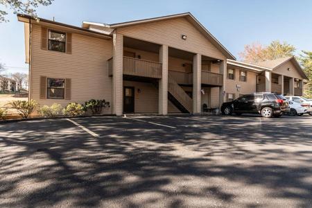 302 Turnberry Drive