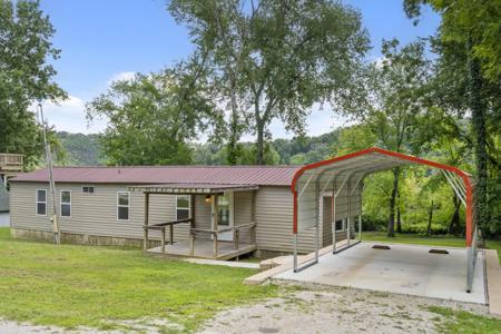 154 Collins Road