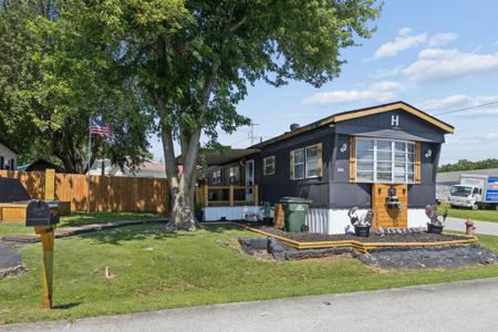1309 Lucinda Lane