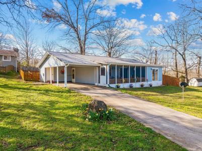 25684 Fox Woods Circle