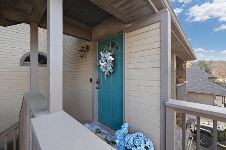 7811 Cozy Cove Road