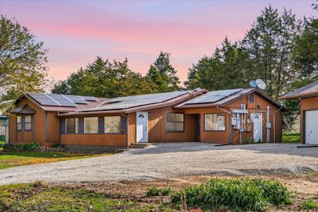 24484 Bearclaw Lane