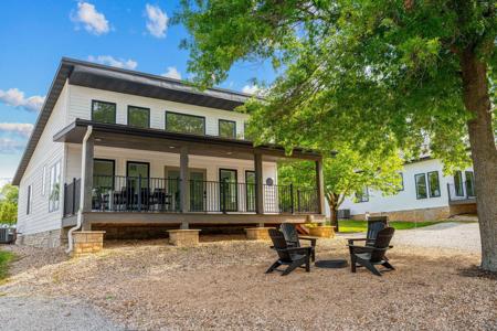 26998 Resort Lane