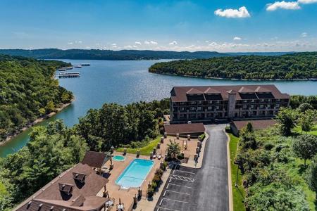 245 Cove Crest